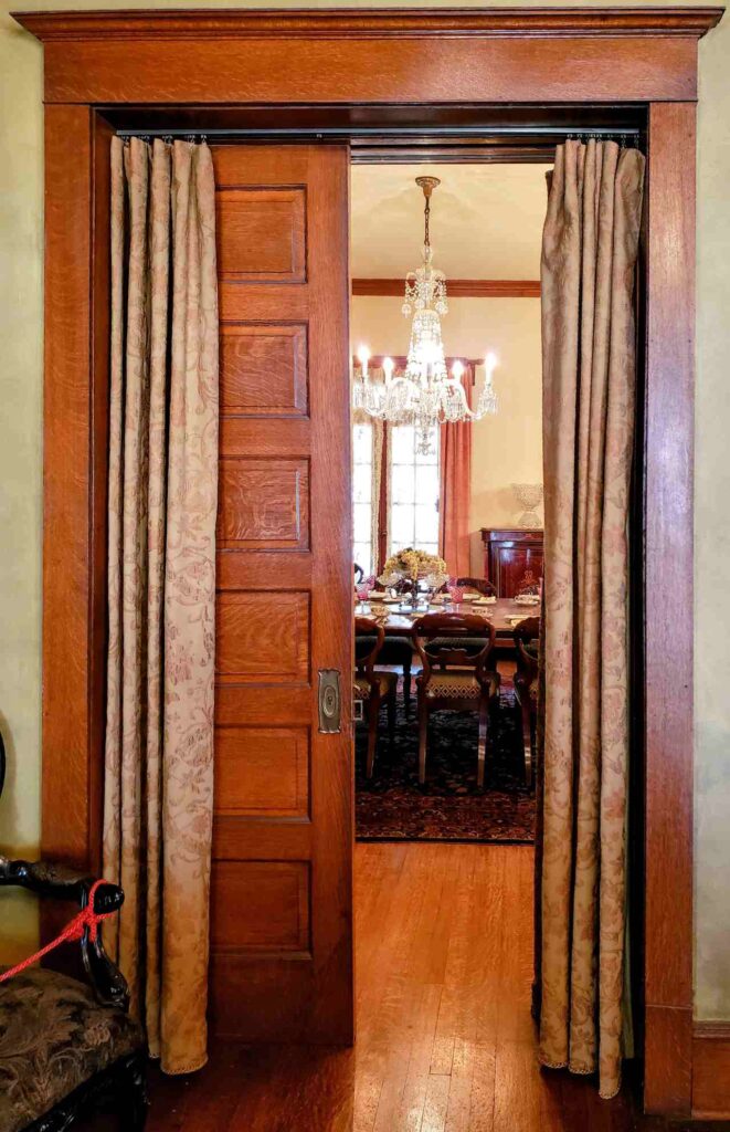 kell-house-dining-room-pocket-door